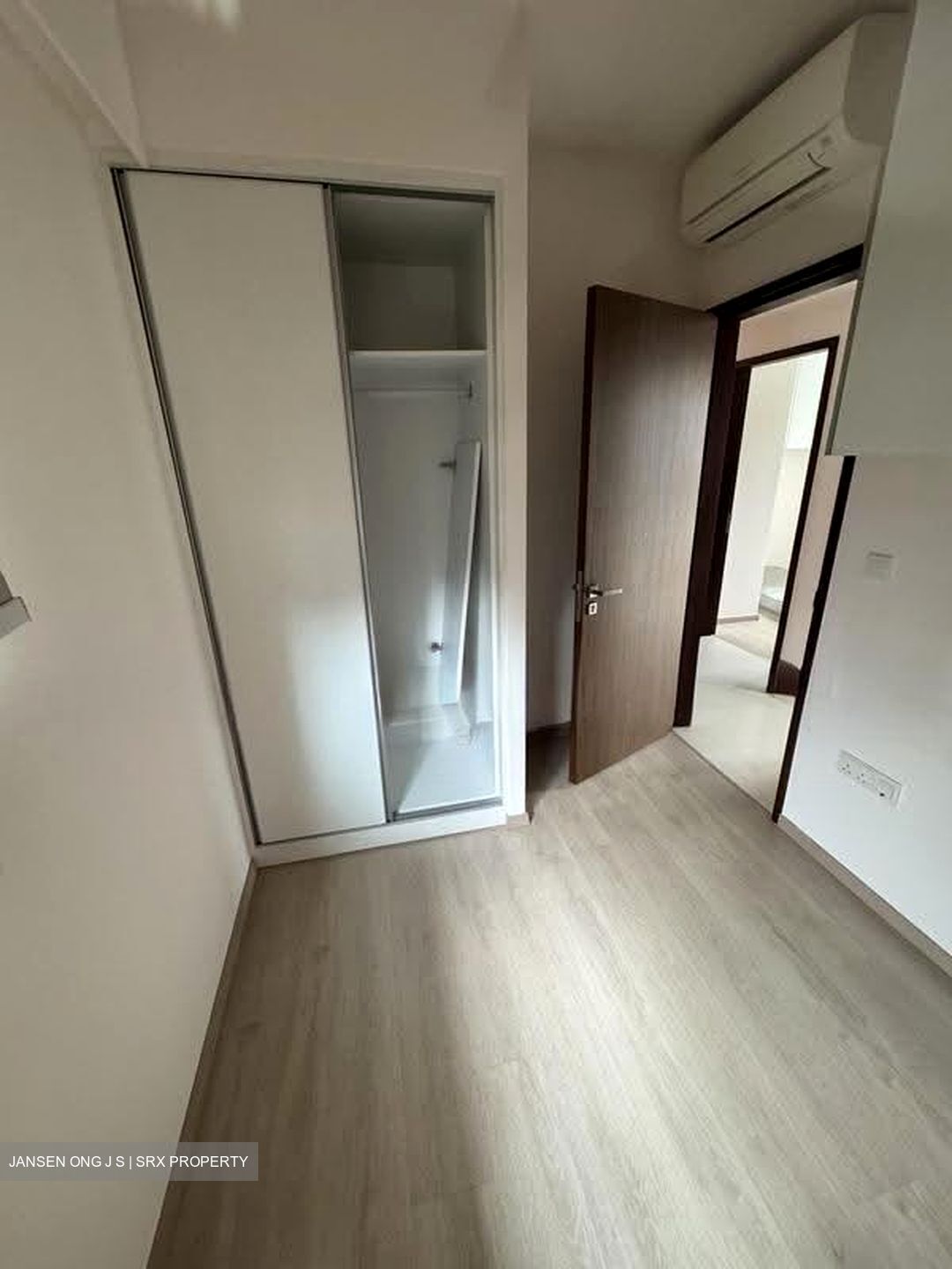 Watercolours (D18), Condominium #639488411